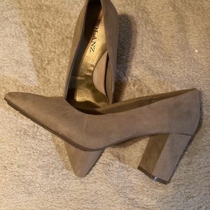 Womens Solanz Dress Pumps- Size 9